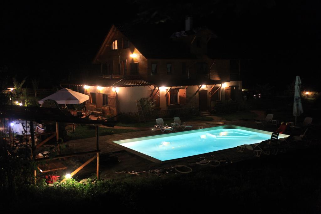 Gasthaus Maria Borlova ภายนอก รูปภาพ