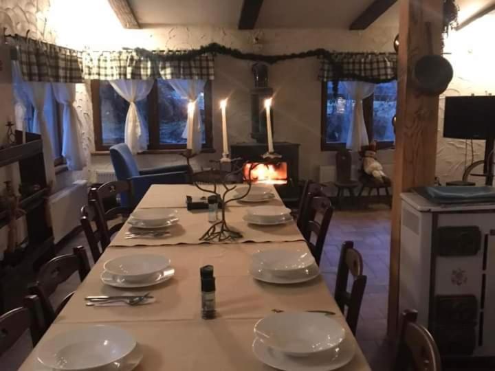 Gasthaus Maria Borlova ภายนอก รูปภาพ
