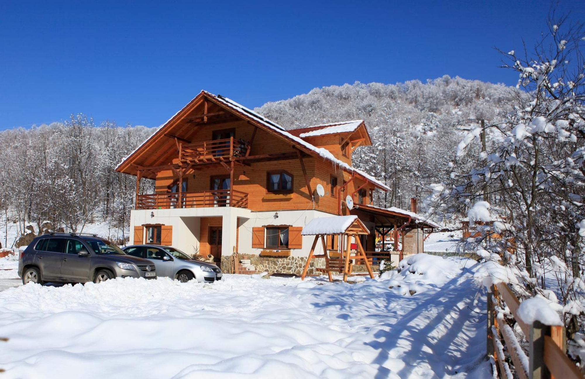 Gasthaus Maria Borlova ภายนอก รูปภาพ