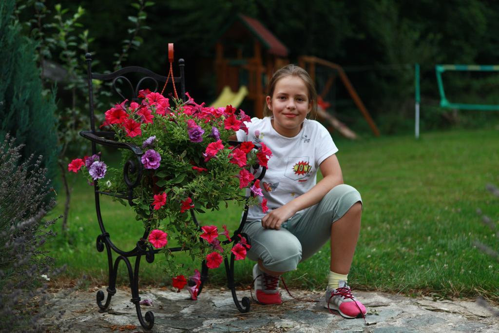 Gasthaus Maria Borlova ภายนอก รูปภาพ